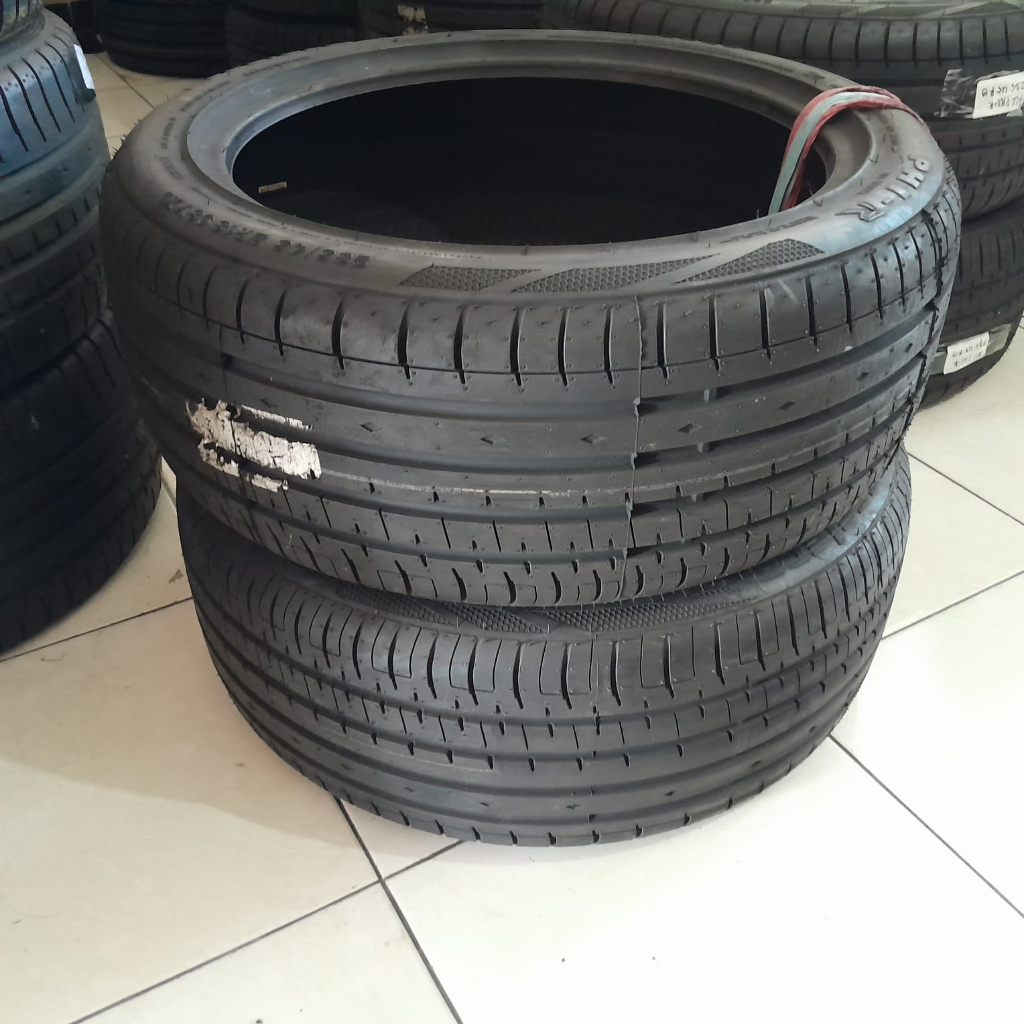 Ban Mobil R18 Accelera 235 45 R18 Ban Mobil Second Like New 2pcs Ban