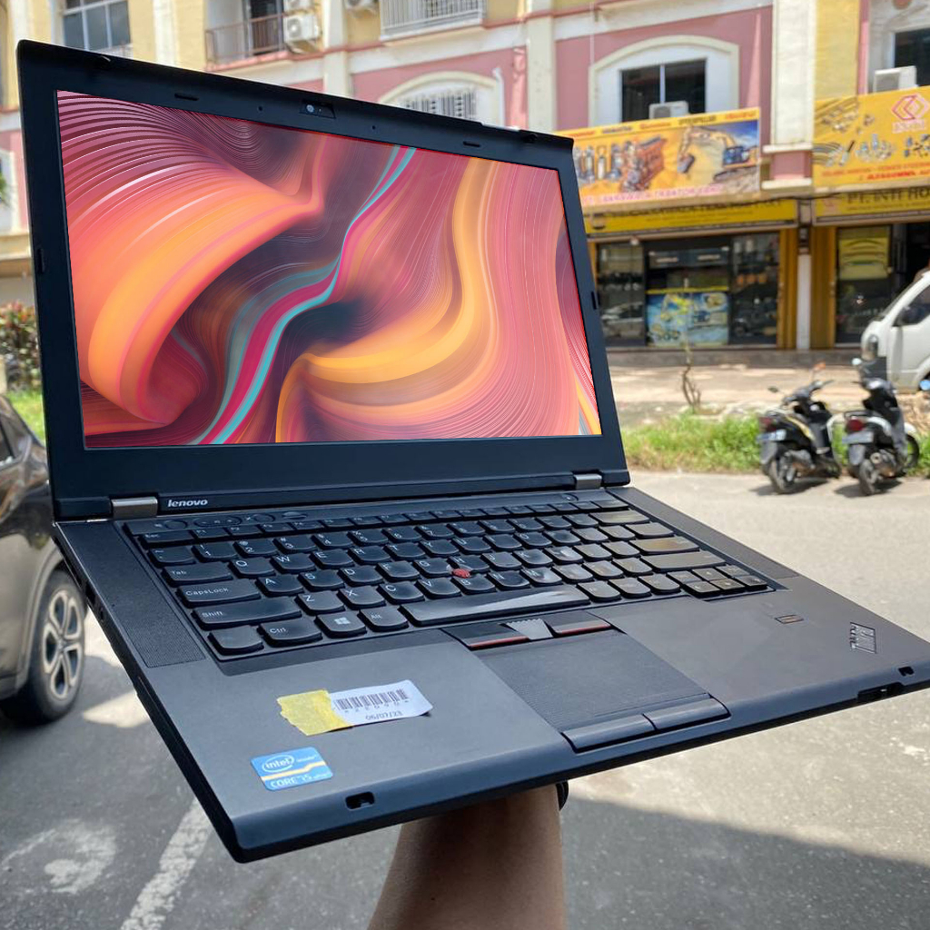 LENOVO THINKPAD T430 | i5 GEN 3 | RAM 8 GB | SSD 256 GB | LAYAR 14 INC