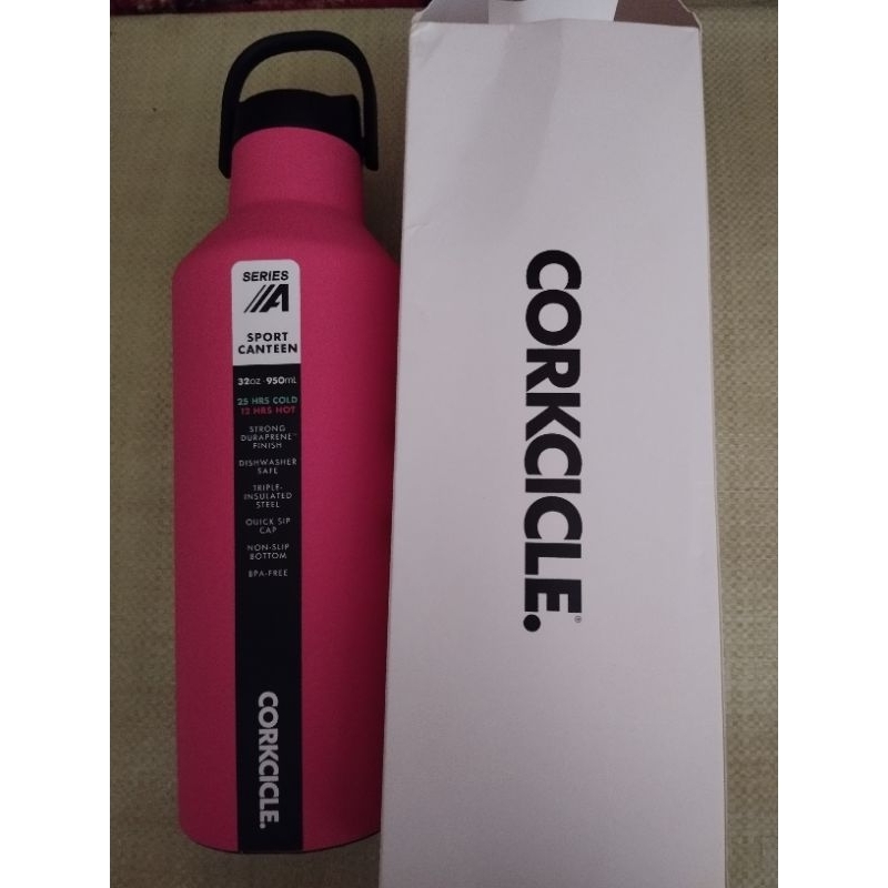 (NEW) CORKCICLE SPORT CANTEEN 32oz