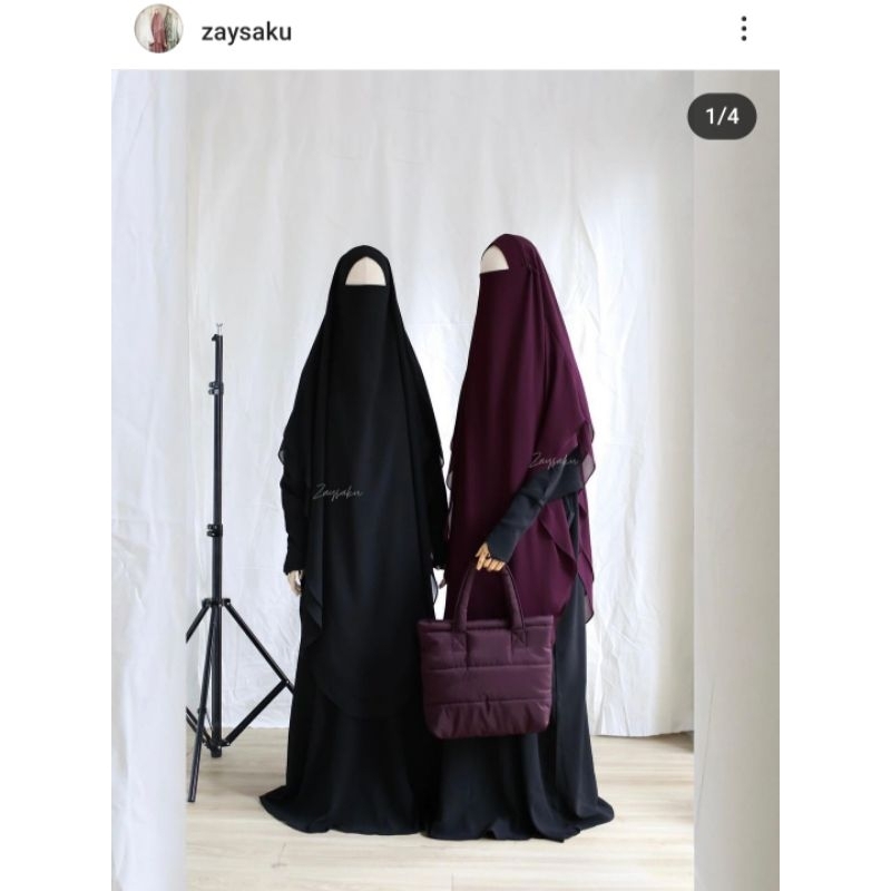 Preloved FK Daniya Double Layer Black by Zaysaku bahan Aribian Chiffon size L