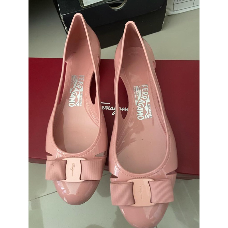 PRELOVED Salvatore Ferragamo Jelly Vara Heels 3cm