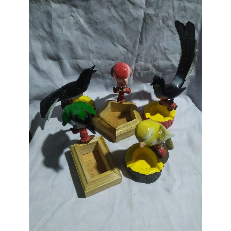Asbak Burung Resin