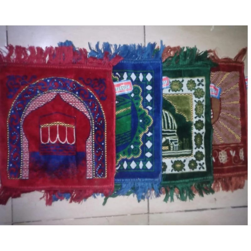 Sajadah Untuk Muka - Sajadah Mini Travel Muka