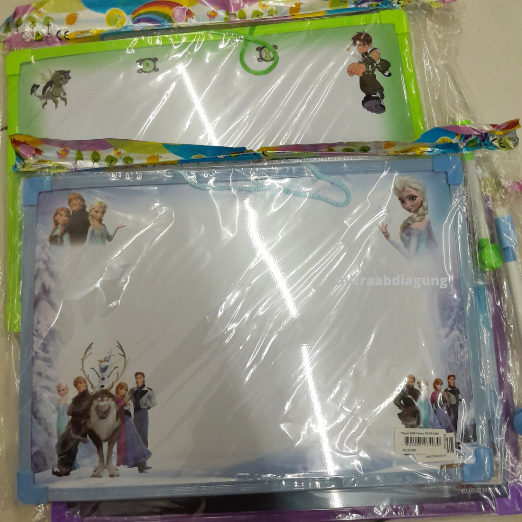 

PAPAN WHITEBOARD FANCY UK 25x35 / PCS