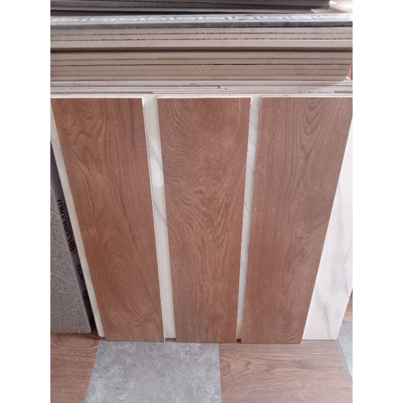 granit roman 15x60 dmiranti rosato