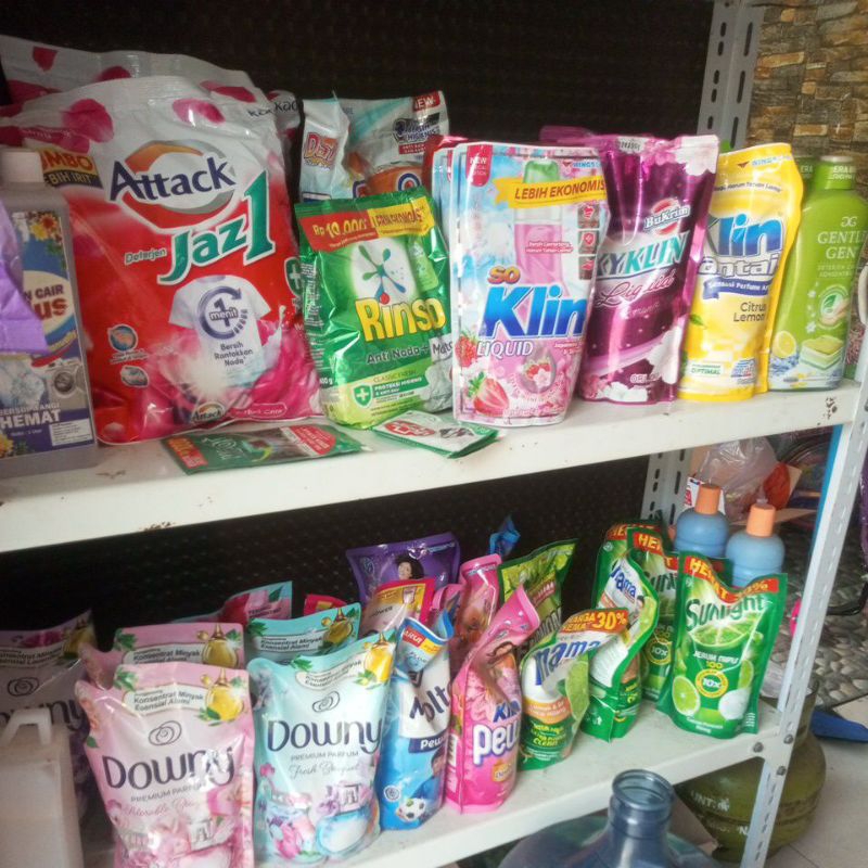 

Paket sembako 100