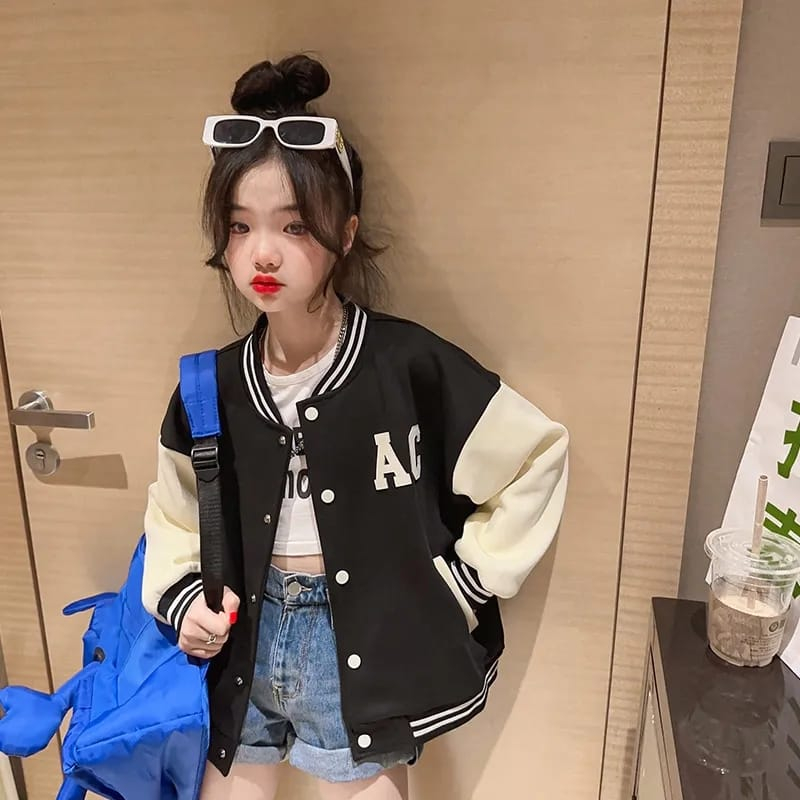 Jaket Baseball Varsity Anak Perempuan Cewek Cowok Kecil Jaket Varsity MOTIF LOGO INISIAL AC BAHAN KA