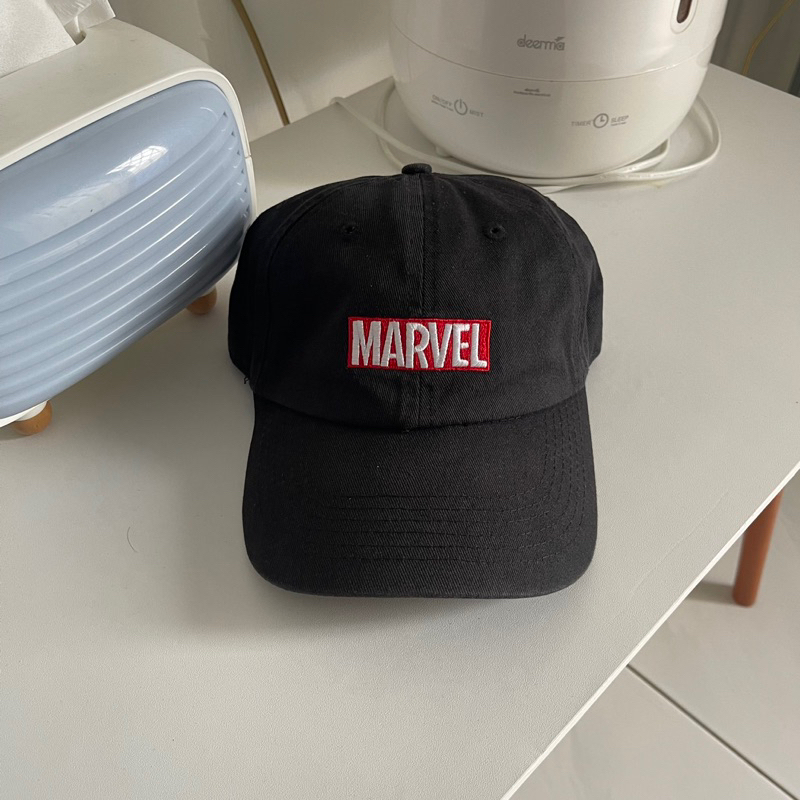 BLACK MARVEL CAP SECOND