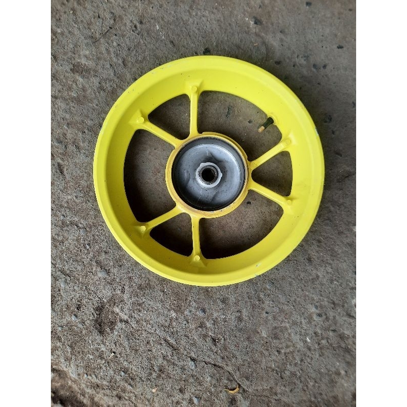 velg pelek belakang yamaha aerox original