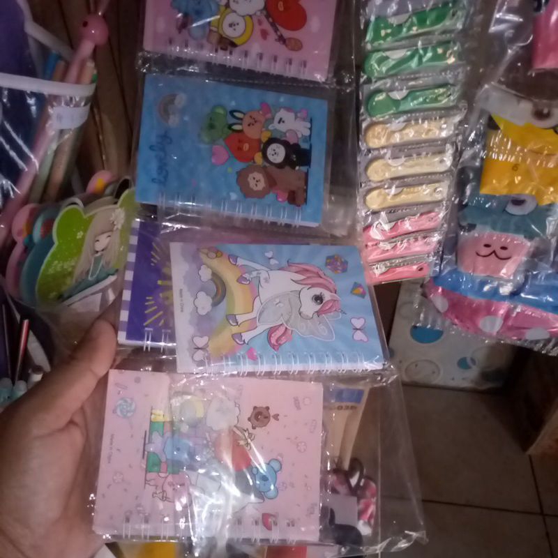 

memo karakter ring