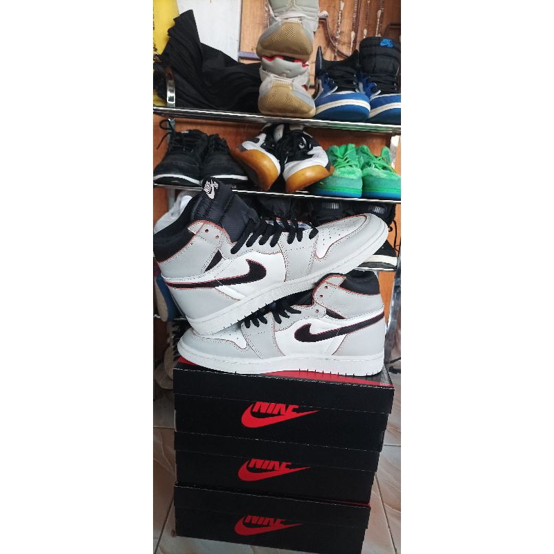 Sepatu Nike Jordan Retro High SB NYC to Paris Size 46