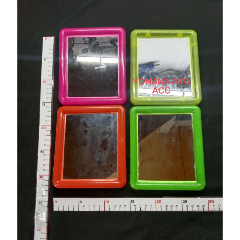 KACA PLASTIK / CERMIN PLASTIK / KACA DUDUK / CERMIN DUDUK / KACA MURAH / CERMIN MURAH / KACA WARNA /