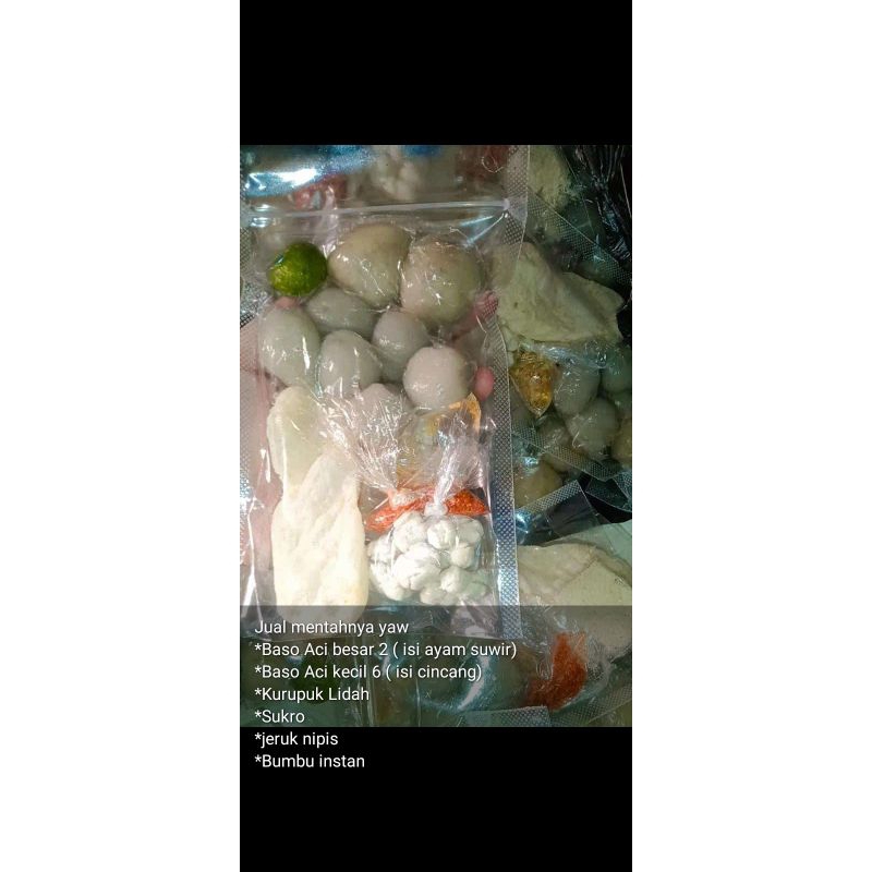 

BASO ACI isi ayam suwir & cingcang