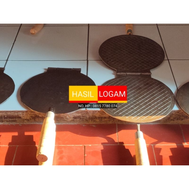 cetakan gue gapit lingkaran ukuran besar 25cm kue simping ,  kue opak , kue gambir , kue dinar