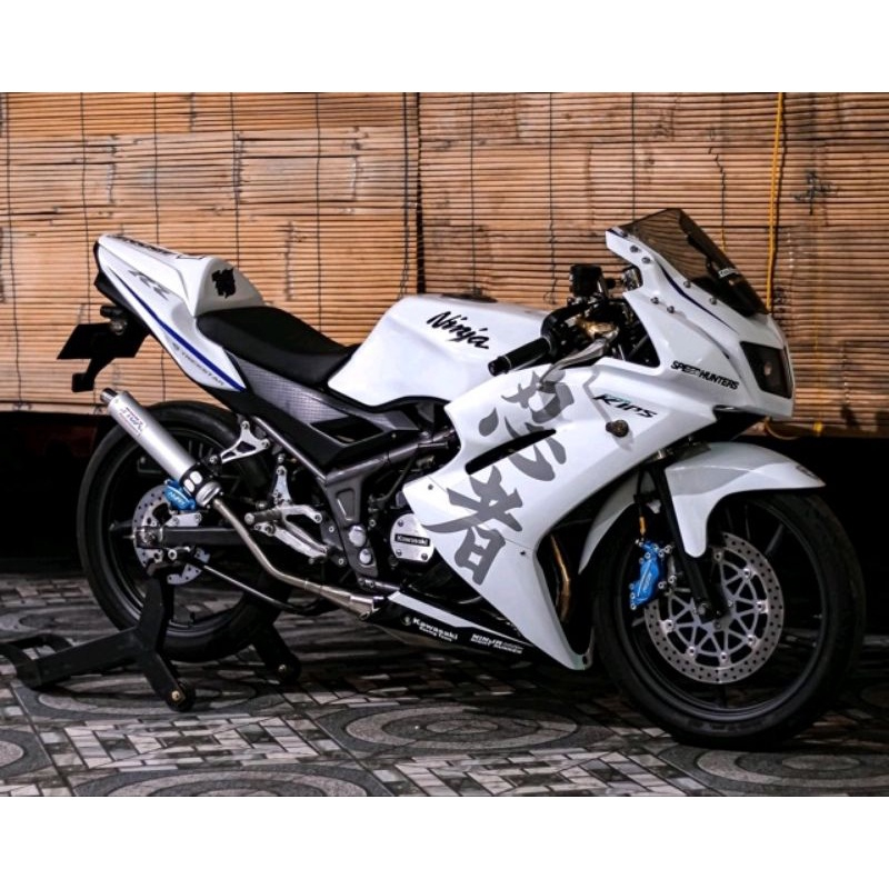 Striping ninja rr new warna silver//Stiker ninja rr new//Stiker striping kanji ninja//stiker ninja r