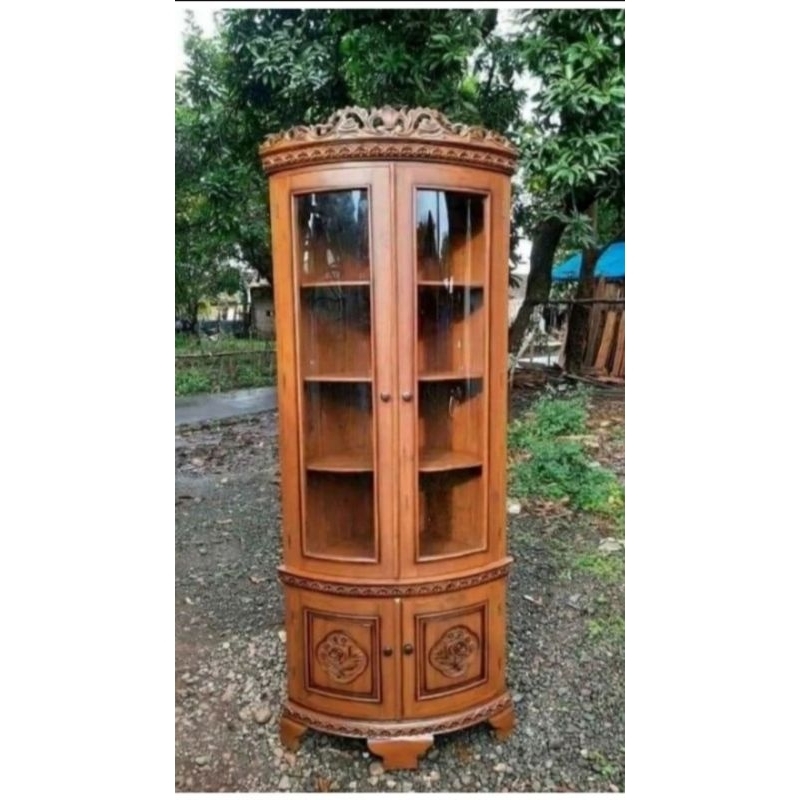 lemari hias sudut kayu jati Jepara minimalis