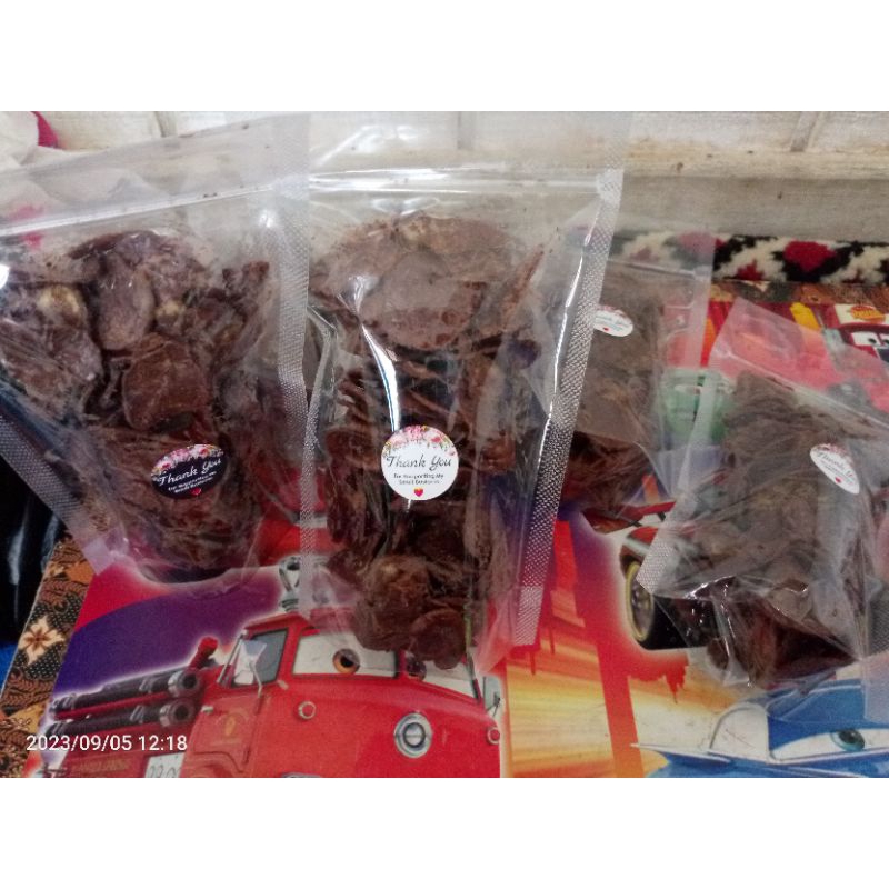 

keripikpisangcoklatlumer