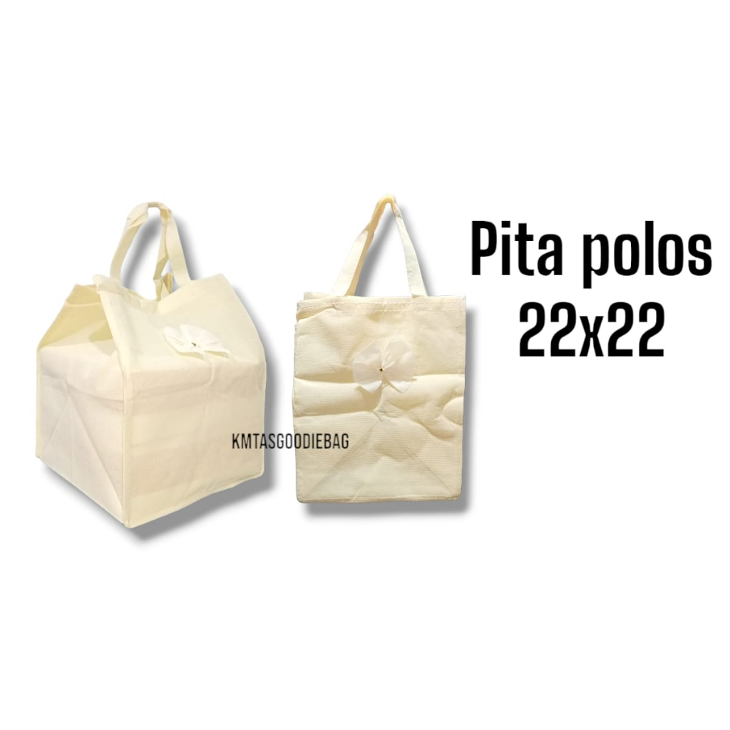 

Goodie bag box kotak polos uk 22x22 isi 12pcs goodie bag pita polos goodie bag hampers polos goodiebag souvenir