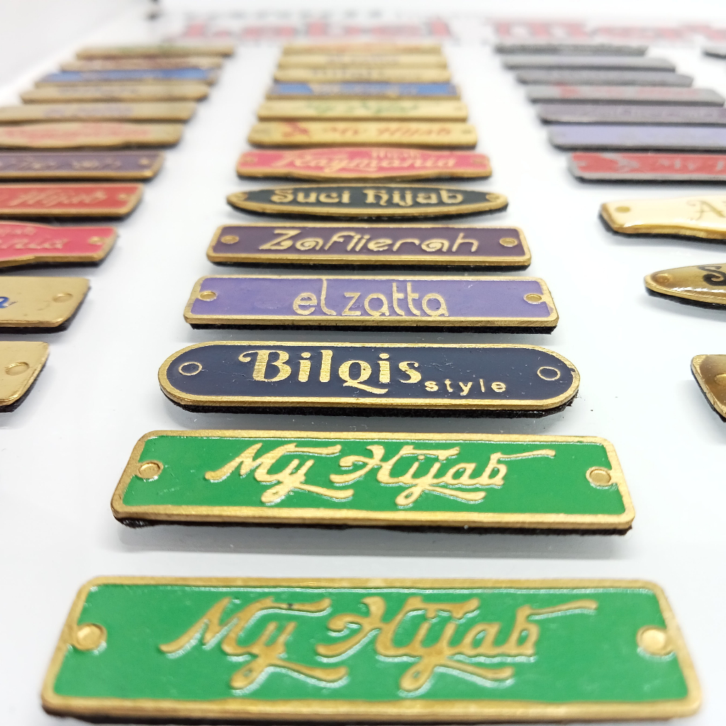 Label Hijab Logam [minimal order 50 pcs] | Label Produk Gold | Label Tas | Label Hijab | Label Custo