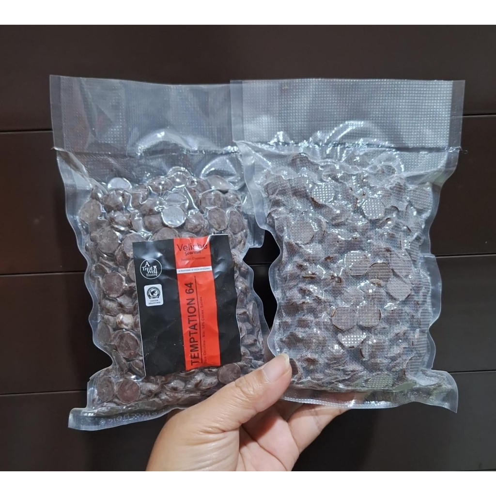 

COKELAT VELICHE TEMPTATION 64 COUVERTURE CHOCOLATE DARK 250gr