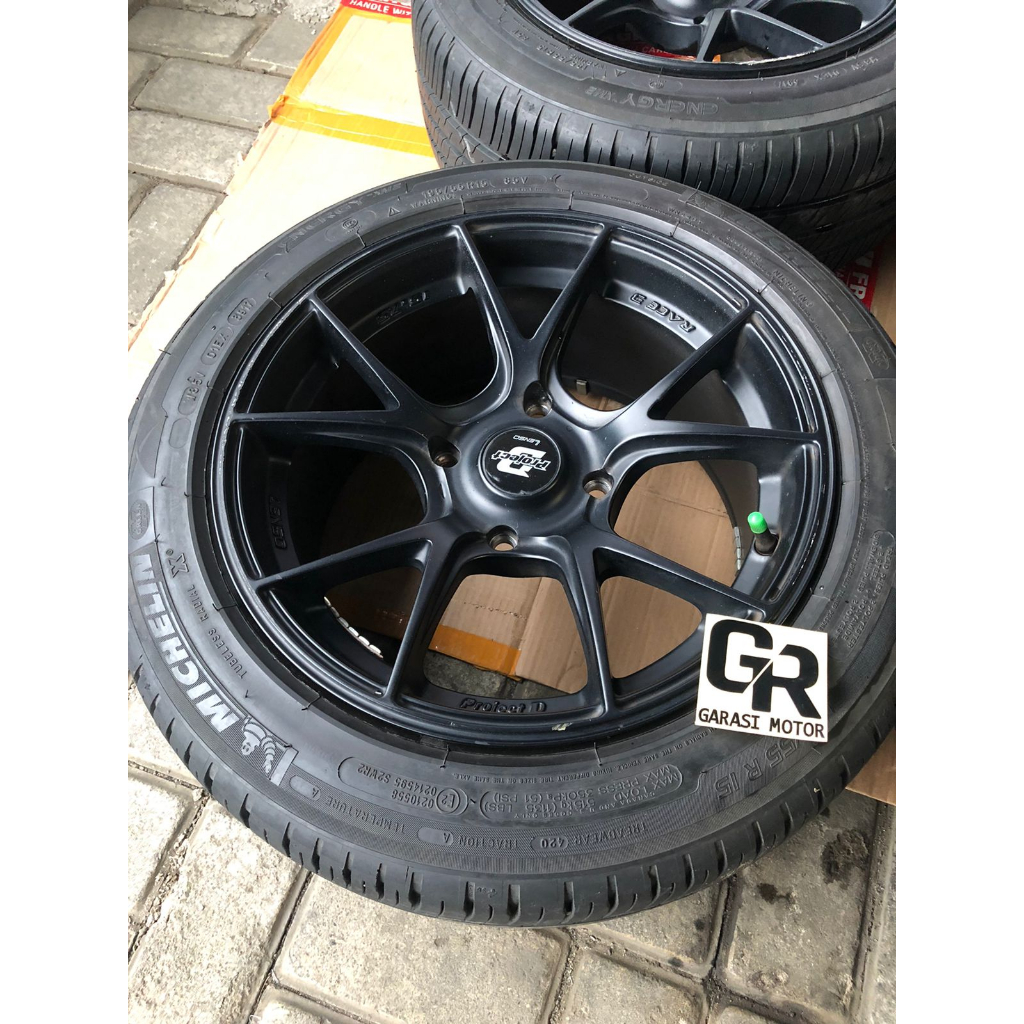 velg lenso race 3 pcd 4 x 114 plus ban michelin xm2 195 55 r15 bekas avanza 2015 2016