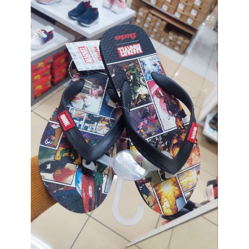 Sandal Remaja Marvel Bata Hitam 471-6410