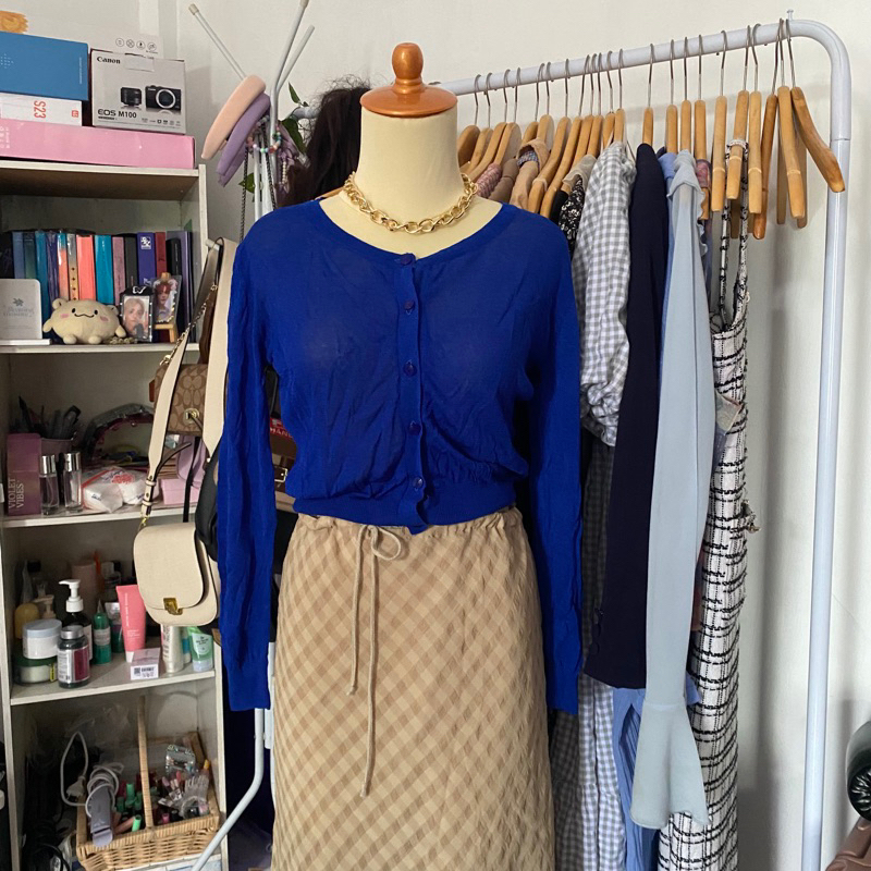 Cardigan crop Preloved