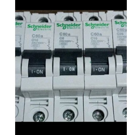 Mcb schneider 6A 10A 16A 20A /mcb 1 phase 6 ampere 10 ampere 16ampere 20 ampere