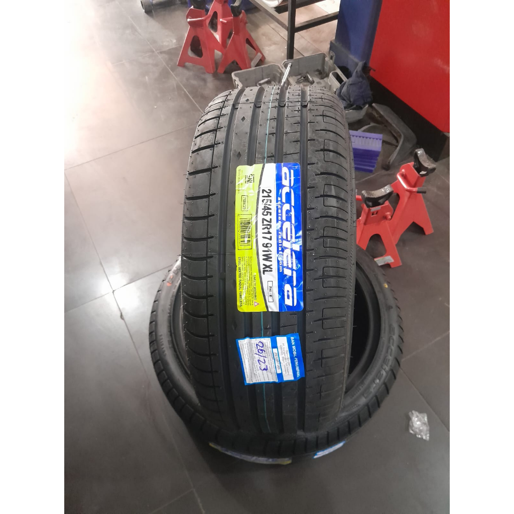Ban mobil 215/45 R17 Merk ACCELERA PHI-R tubless ring 17