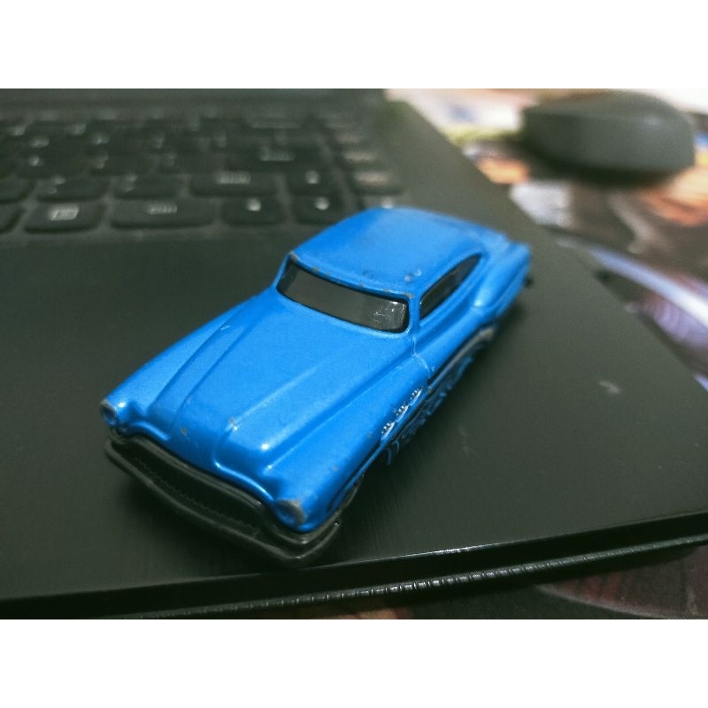 Mainan Mobil Diecast Hot Wheels So Fine Loose