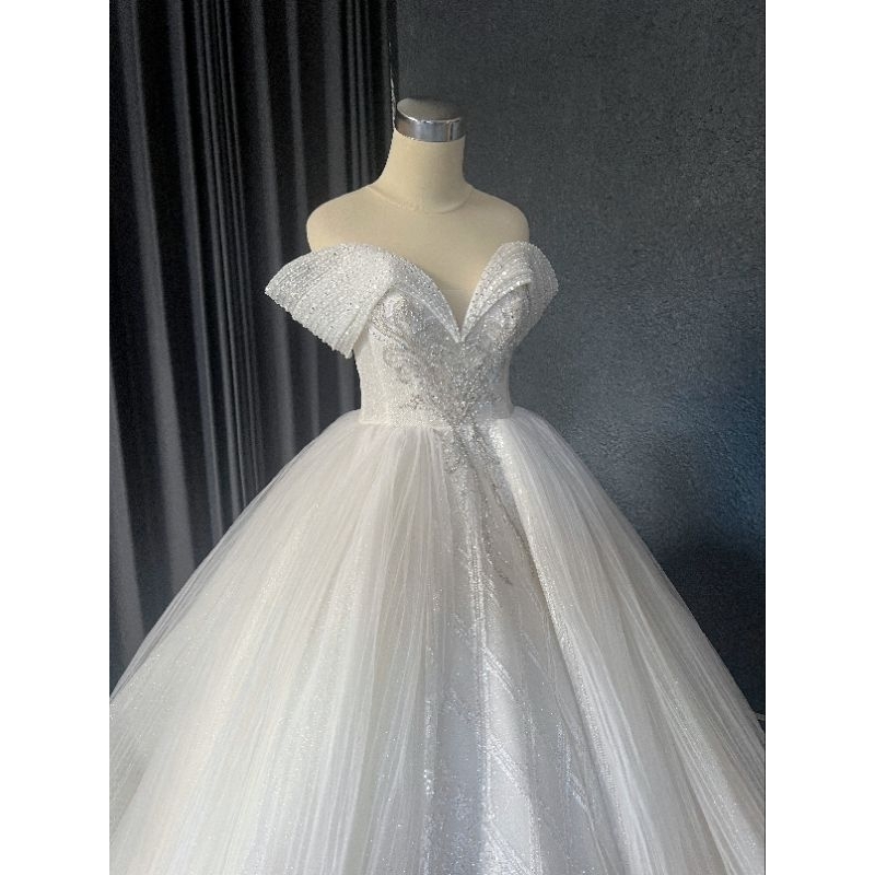 Preloved Wedding Dress