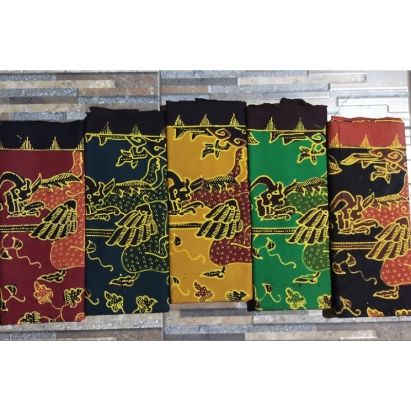 Batik tulis asli keraton/kain tapih batik tulis halus kraton khas Cirebon/batik katun asli tulis hal