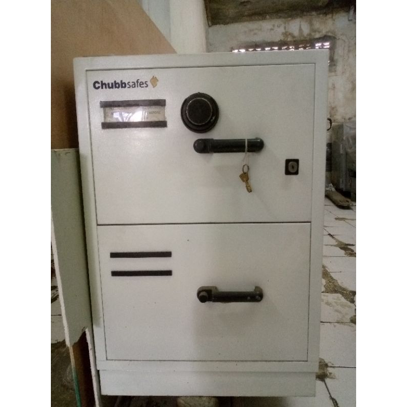 Brankas Chubbsafes (second)