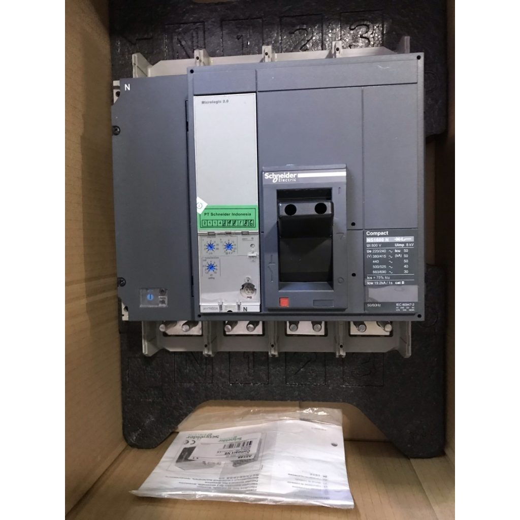 Schneider MCCB Breaker NS800N NS800N 800A 4P 4 POLE 4 phase Manual