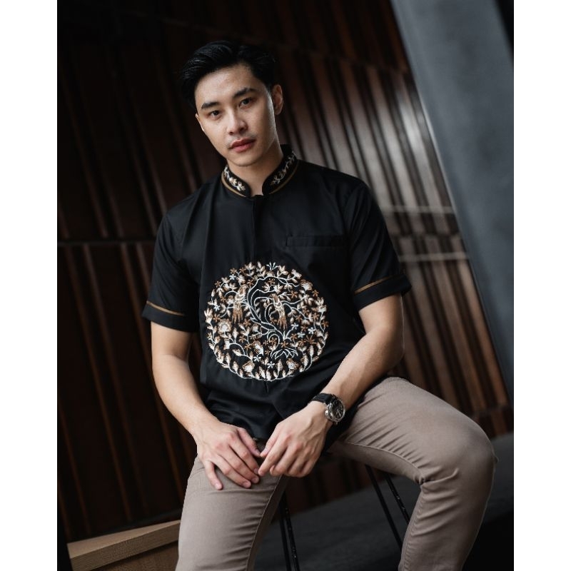 Kemeja Bordir Pria NUC.ID Hadi 06 (Hitam)