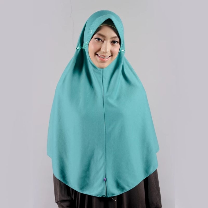 Rabbani kerudung instan innova