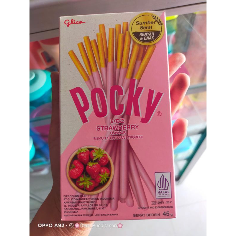 

POCKY STRAWBERRY 45gr (DAPAT 2 PCS)