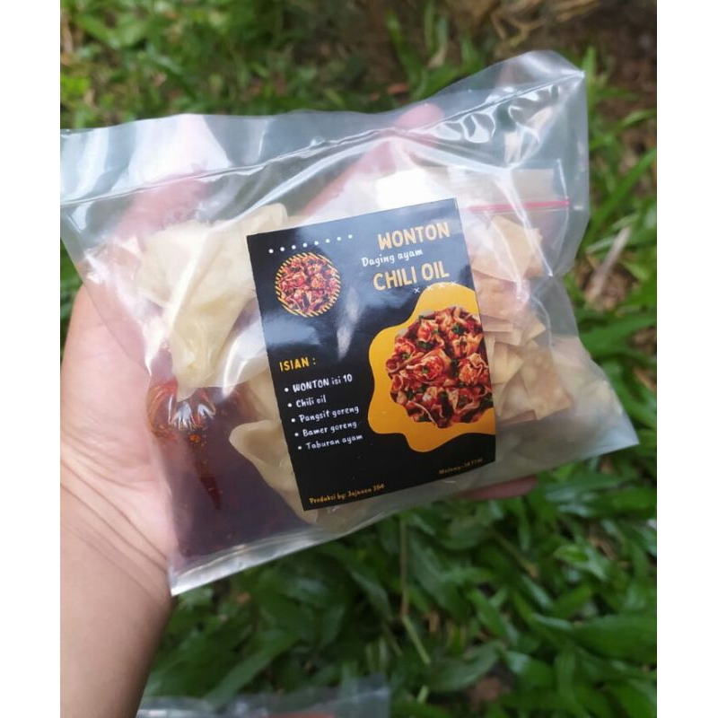 

~Q.S~ Wonton Chili Oil Frozen