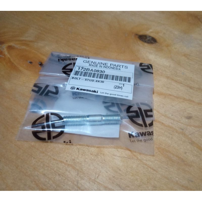 baut tanam blok crankcase ninja r ninja rr 150 original kawasaki