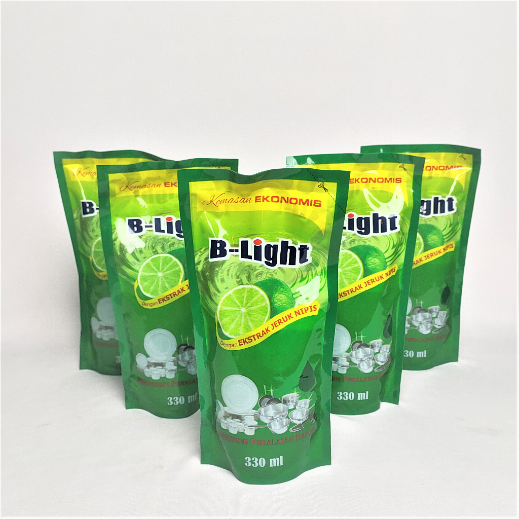 B-Light Sabun Cuci Pembersih Peralatan Dapur 330 ml