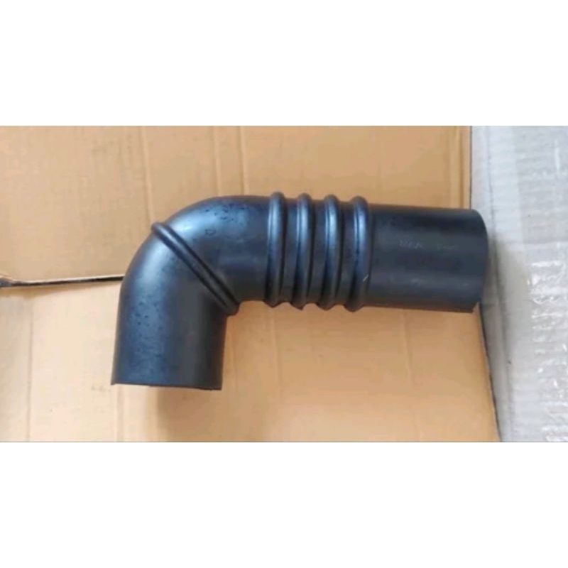 Selang Rumah Filter Udara Daihatsu Taft Gt