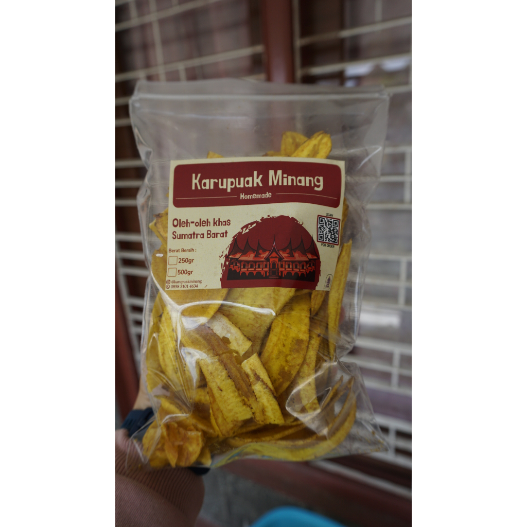 

Keripik Pisang Khas Minang Sumatra Barat / Karupuak Pisang gurih / Kerupuk Pisang Gurih