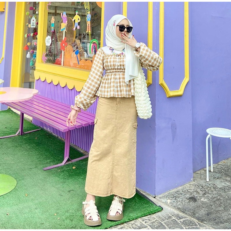 Rok Cargo Cream highwaist wanita