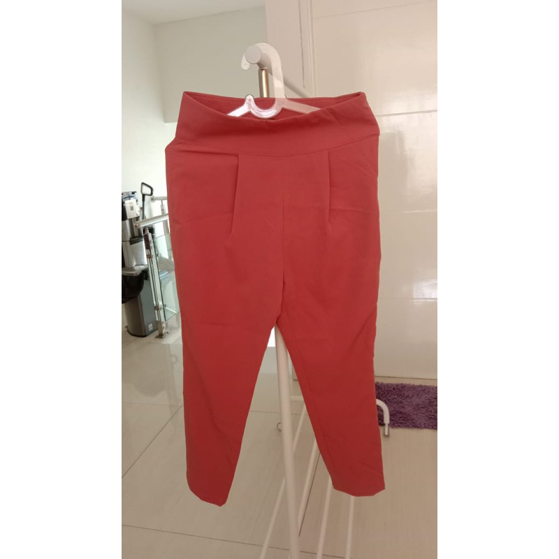 preloved modelano trouser merah bata