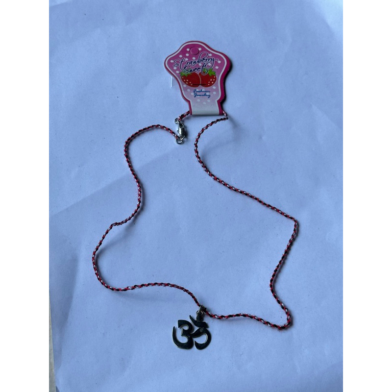 Kalung Tridatu lionti omkara