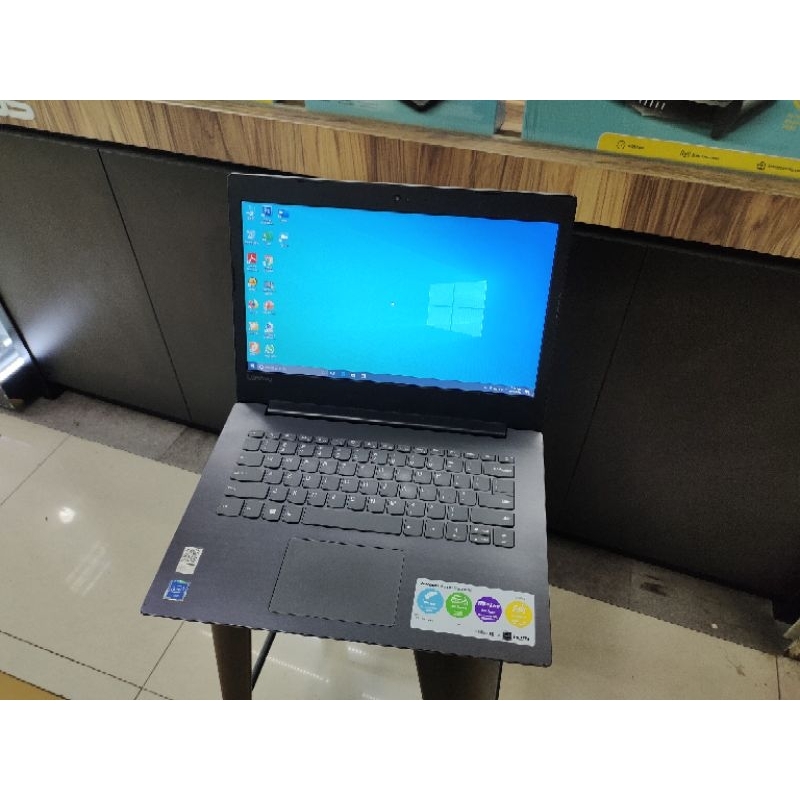 Laptop Lenovo Ideapad 330 Ram 4GB HDD 1TB Windows 10 Terbaru