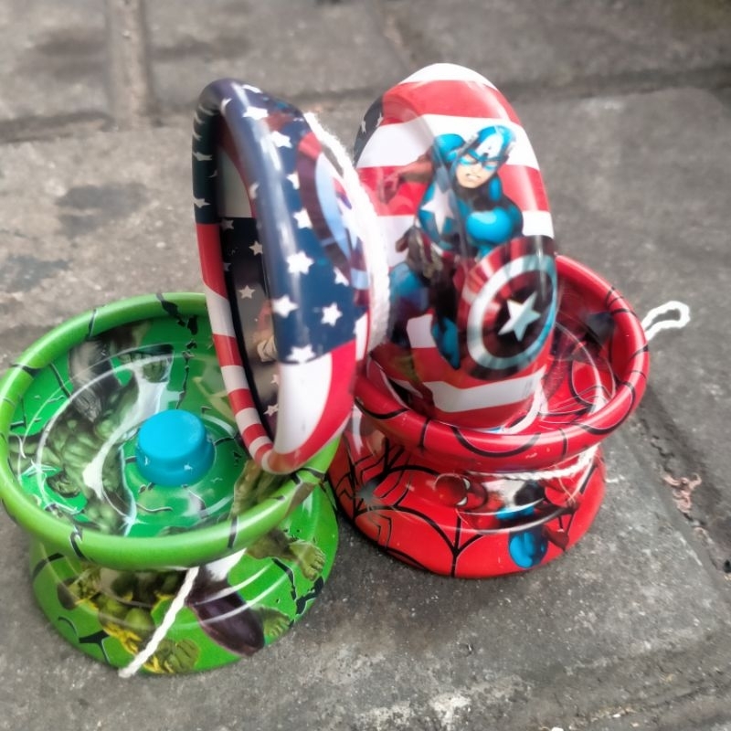 Mainan Super YOYO Besi Motif SUPER HERO Bering Muter Lama Leker Grosir