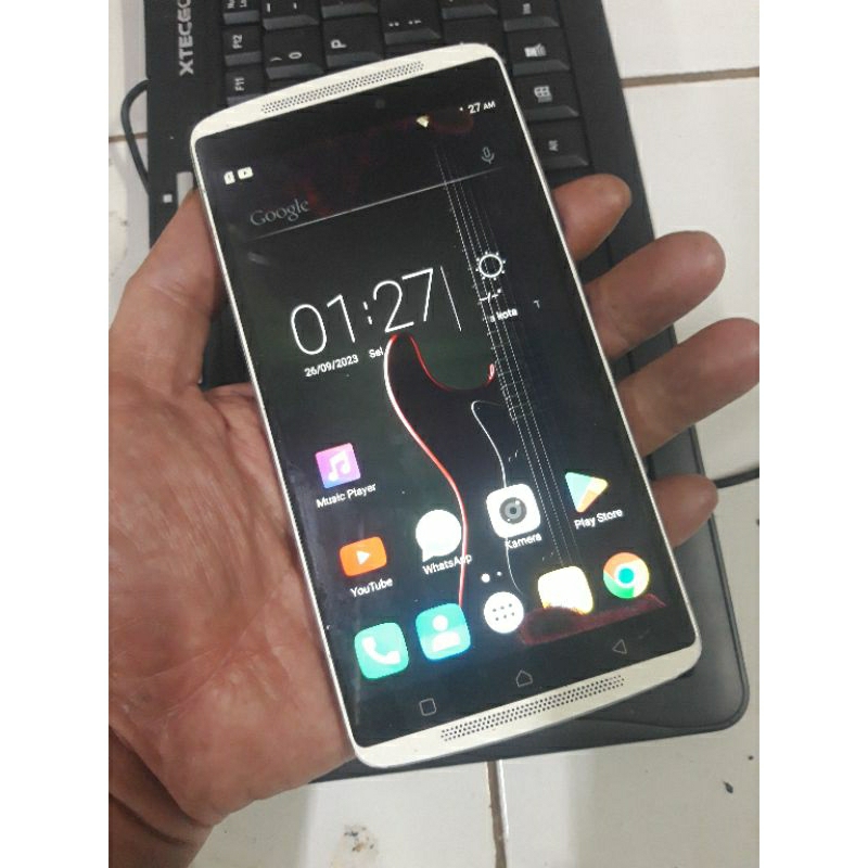 Lenovo K4 Note Normal Minus