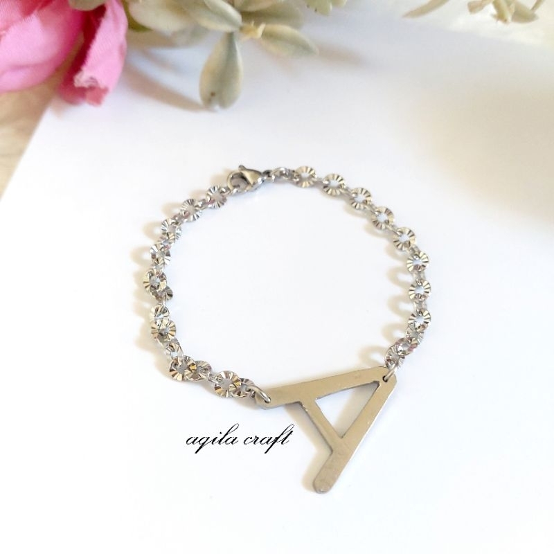 GELANG TANGAN ANAK INISIAL HURUF TITANIUM NURI SINARAN GELANG ABJAD GELANG TANGAN ANTI KARAT