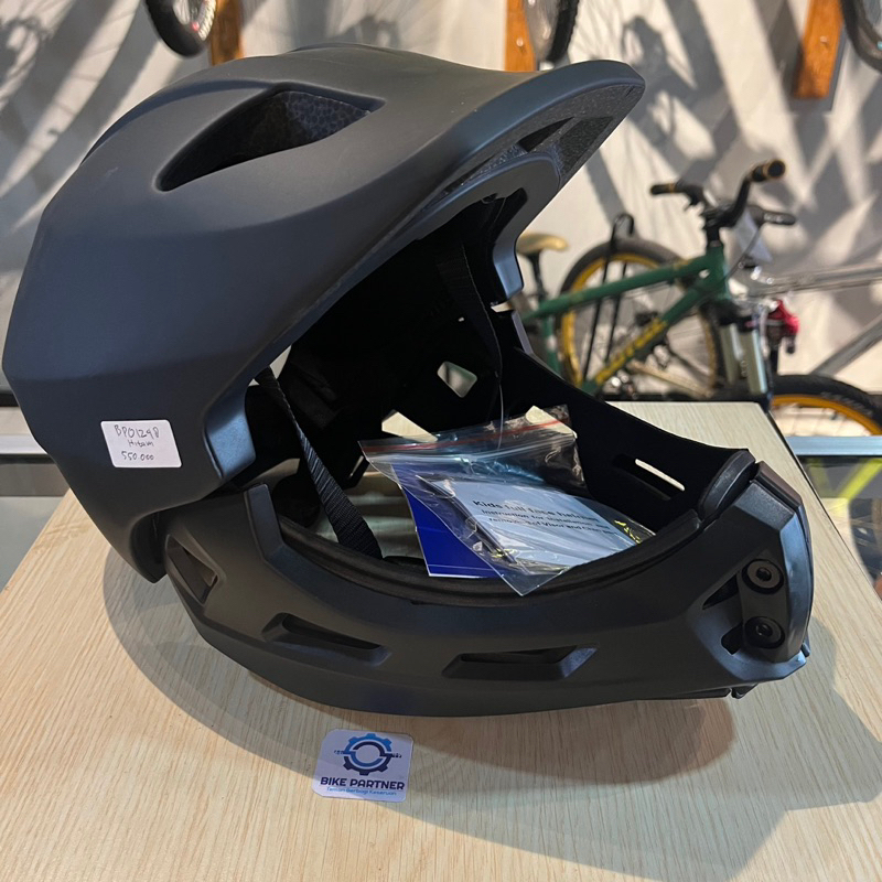 Helm Anak Raze R71 Fullface/Halfface Size S/M Hitam